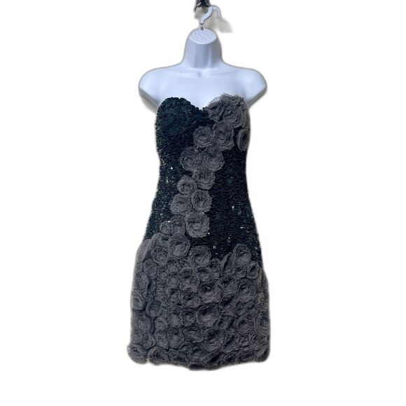 YIGAL AZROUEL Leather Sequin Fabric Flower Strapless Cocktail Dress, Sz 4 - Picture 1 of 11